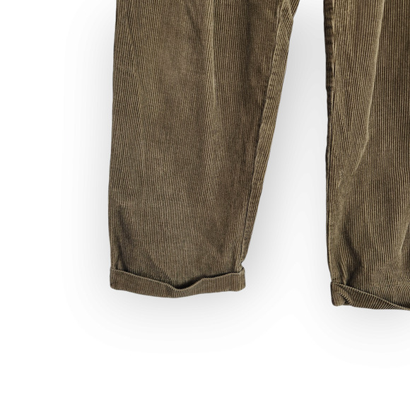 Vintage Izod Brown Corduroy Pleated Straight Leg Trousers Pants 36 - Picture 4 of 9